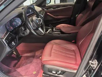 BMW 5 Series 2022, 50000 км, за 166200 CNY