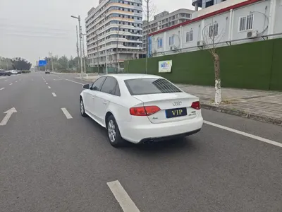 Audi A4L 2010, 102000 км, за 21000 CNY