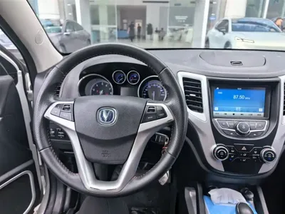 Changan CS35 2016, 81900 км, за 17400 CNY - фото 6