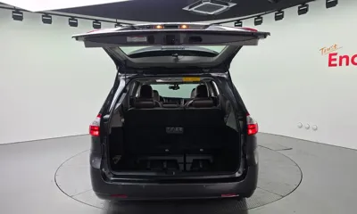 Toyota Sienna 2017, 81491 км, за 19900000 KRW - фото 20