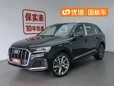 Audi Q7 · 2021 год