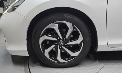 Honda Accord 2017, 79885 км, за 12900000 KRW - фото 5