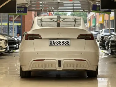 Tesla Model Y 2022, 60000 км, за 143800 CNY - фото 5
