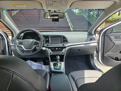 Hyundai Avante 2017, 135740 км, за 8600000 KRW - фото 7
