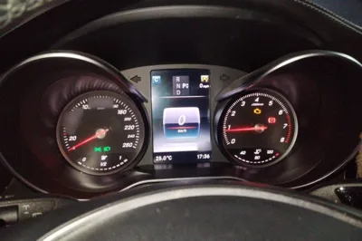 Mercedes-Benz GLC 2016, 154600 км, за 98237.45 CNY - фото 10