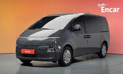 Hyundai Staria · 2025 год