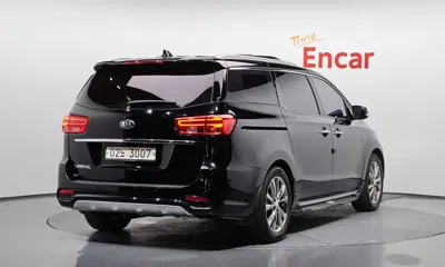 Kia Canival 2019, 121304 км, за 15200000 KRW