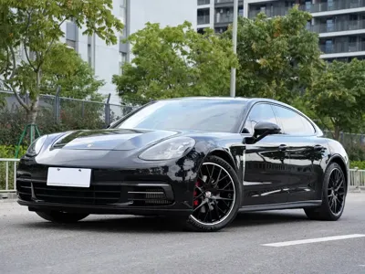 Porsche Panamera 2019, 55000 км, за 419799 CNY - фото 1