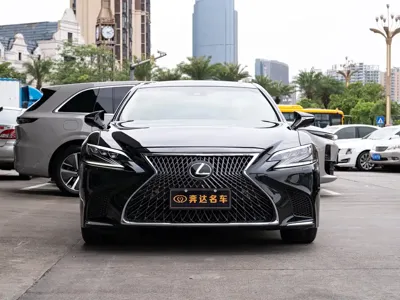 Lexus LS 2019, 145000 км, за 229600 CNY