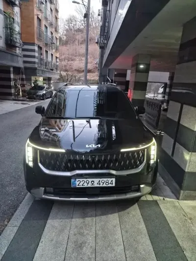 Kia Canival · 2025 год