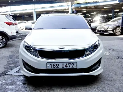Kia K5 · 2013 год