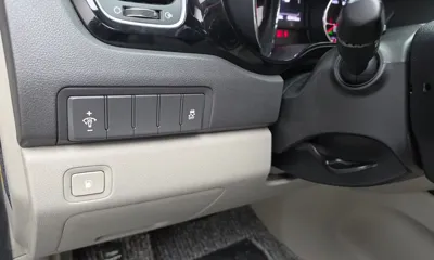 Kia Canival 2017, 62413 км, за 11500000 KRW - фото 15