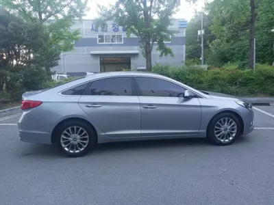 Hyundai Sonata 2015, 128066 км, за 9200000 KRW