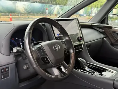 Toyota Vellfire 2023, 27000 км, за 708000 CNY - фото 9
