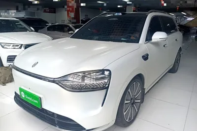 Hima AITO M9 · 2024 год