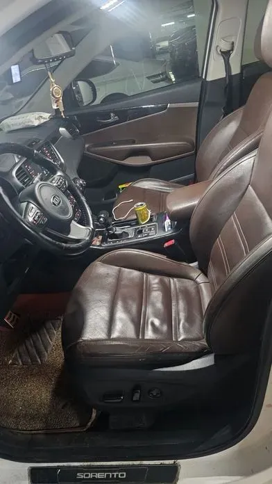 Kia Sorento 2015, 201398 км, за 8500000 KRW - фото 6