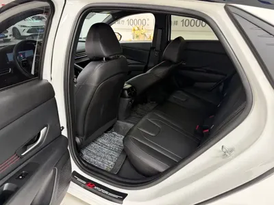 Hyundai Elantra 2022, 39800 км, за 85800 CNY - фото 20