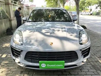 Porsche Macan 2015, 154300 км, за 105300 CNY