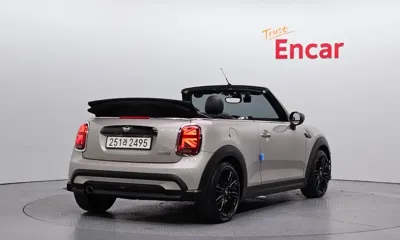 MINI Cooper Convertible 2024, 56724 км, за 26500000 KRW