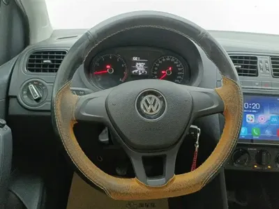 Volkswagen Polo 2017, 73900 км, за 25800 CNY - фото 15
