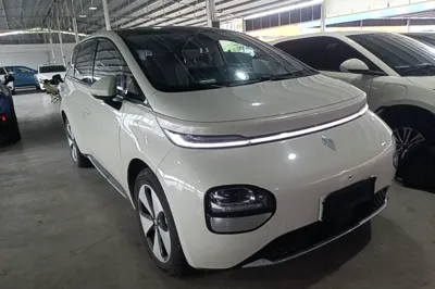 Baojun Cloud 2023, 56000 км, за 78434.97 CNY