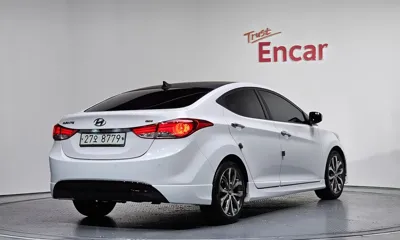 Hyundai Avante 2014, 75740 км, за 5600000 KRW