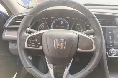 Honda Civic 2019, 63500 км, за 66980.39 CNY - фото 19