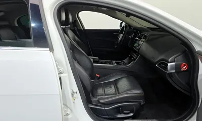 Jaguar XE 2017, 117641 км, за 6600000 KRW - фото 11