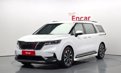 Kia Canival · 2023 год