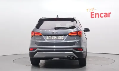 Hyundai Santafe 2016, 206954 км, за 8500000 KRW