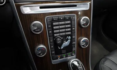 Volvo XC60 2015, 384774 км, за 7500000 KRW - фото 18