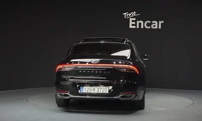 Hyundai Grandeur 2023, 46120 км, за 27900000 KRW