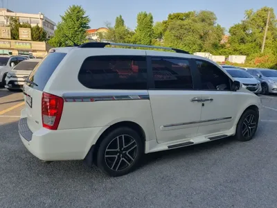 Kia Canival 2011, 167436 км, за 3600000 KRW
