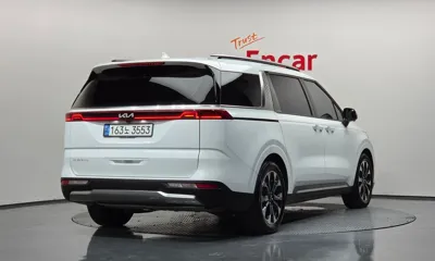 Kia Canival 2023, 48598 км, за 30800000 KRW