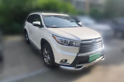 Toyota Highlander 2015, 68800 км, за 99141.58 CNY - фото 4