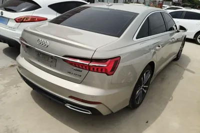 Audi A6L 2019, 95400 км, за 174156.69 CNY - фото 7