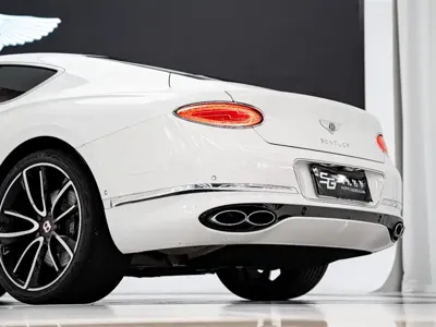 Bentley Continental 2022, 7000 км, за 2388000 CNY - фото 17