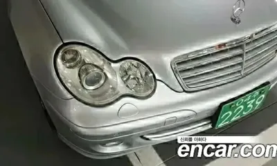Mercedes-Benz C-Class 2006, 68000 км, за 12900000 KRW - фото 16