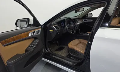 Hyundai Genesis 2016, 242636 км, за 8990000 KRW - фото 10