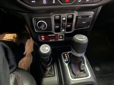 Jeep Wrangler 2018, 131873 км, за 29790000 KRW - фото 11
