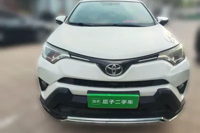 Toyota RAV4 2016, 190900 км, за 65280.9 CNY