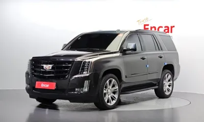 Cadillac Escalade · 2018 год