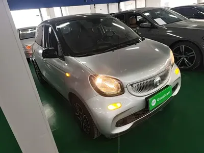 Smart Smart Forfour 2017, 34500 км, за 52500 CNY