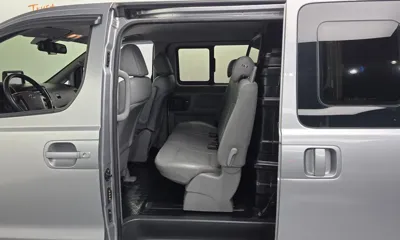 Hyundai Starex 2018, 150037 км, за 9600000 KRW - фото 11