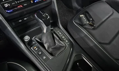 Volkswagen Tiguan 2023, 28532 км, за 33000000 KRW - фото 9