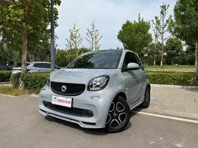 Smart Smart Fortwo 2019, 63000 км, за 66600 CNY - фото 5