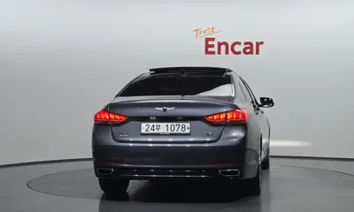 Hyundai Genesis 2015, 124512 км, за 13800000 KRW