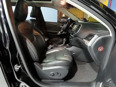 Jeep Cherokee 2017, 184467 км, за 8900000 KRW - фото 8