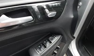 Mercedes-Benz GLS-Class 2017, 106250 км, за 33900000 KRW - фото 32