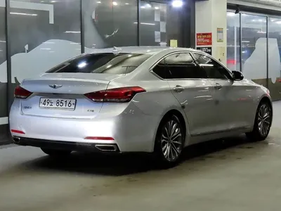 Hyundai Genesis 2016, 101861 км, за 8900000 KRW